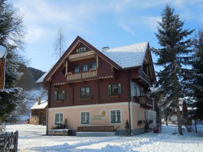 Holiday house Renovated Mountain Retreat Stay - Outdoor photo 5