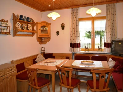 Holiday house Renovated Mountain Retreat Stay - Features photo 21