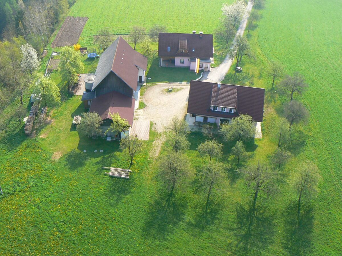 Apartment Apartment in Neuhaus near Petzen Ski Area - Outdoor photo 2