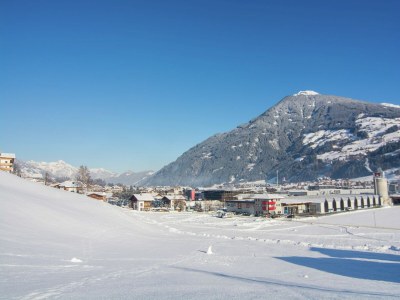 Apartment Apartment in Kaltenbach near Ski Lift - Environment photo 20