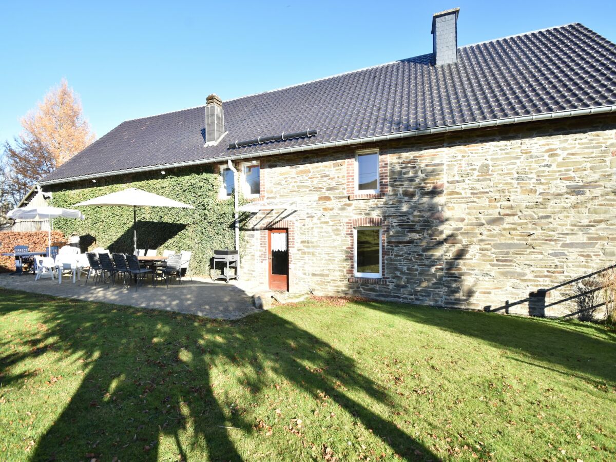 Holiday house Ferienhaus in Kuchelscheid mit Terrasse - Outdoor photo 2