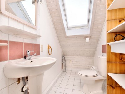 Holiday house Ferienhaus in Schönberg mit Whirlpool - Features photo 18