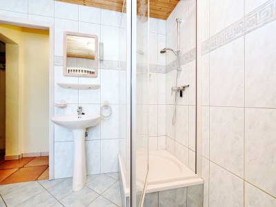 Holiday house Ferienhaus in Schönberg mit Whirlpool - Features photo 38