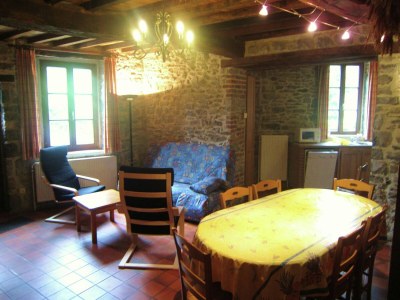 Holiday house Riverside Retreat Viroinval - Features photo 13