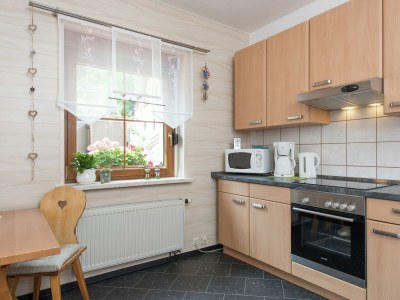 Apartment Cozy Ski Base with Garden - Features photo 25