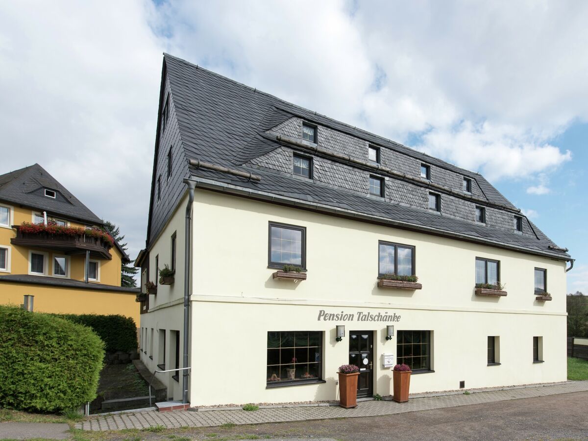 Holiday house Grand Getaway in Deutschneudorf - Outdoor photo 3