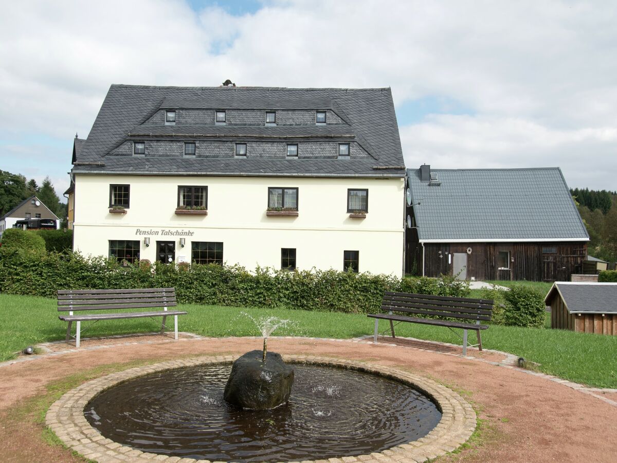 Holiday house Grand Getaway in Deutschneudorf - Outdoor photo 4