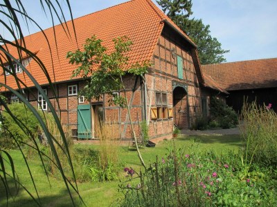 Farmhouse Geräumiges Apartment mit Garten - Outdoor photo 3