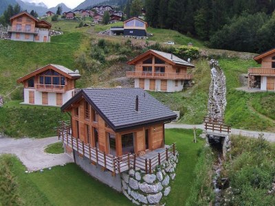 Chalet Chalet in La Tzoumaz near Ski Slopes - Outdoor photo 5