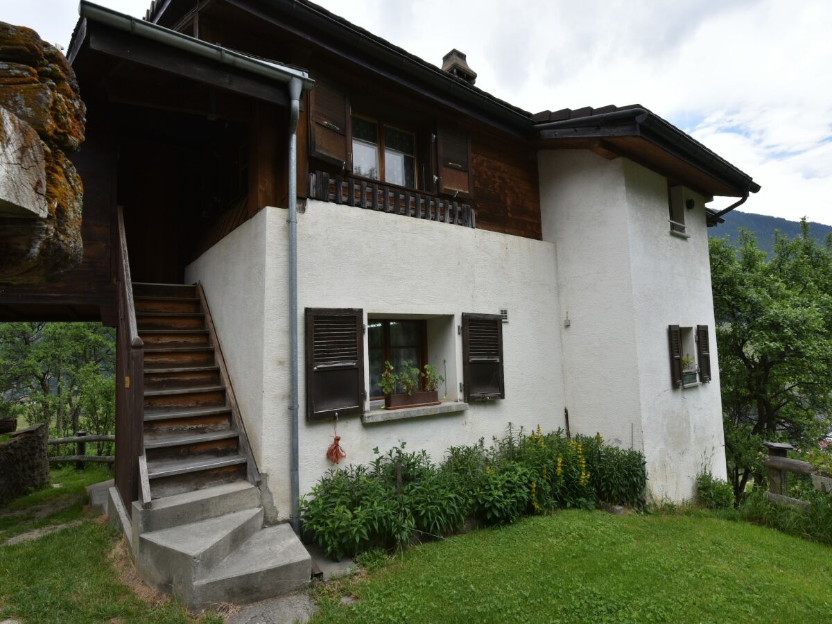 Holiday house Cozy Stay near Aletsch - Outdoor photo 2