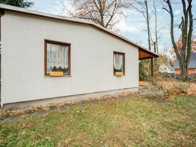 Holiday house Gartenbungalow in Blankenfelde-Mahlow - Outdoor photo 6