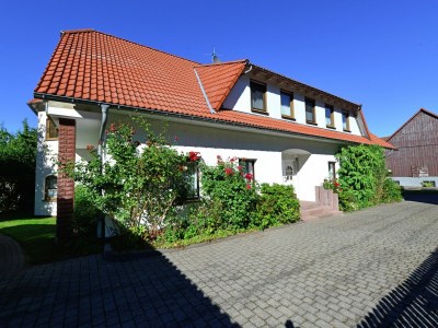 Apartment Moderne Ferienwohnung mit Garten in Eimelrod - Outdoor photo 2