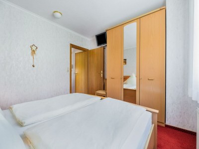 Apartment Ruhiges Apartment in Schwalefeld mit Garten - Features photo 19