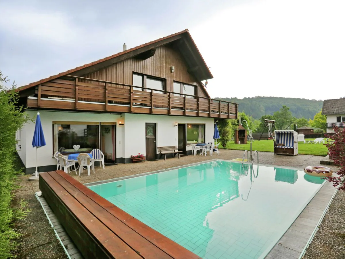 Apartment Apartment in Armsfeld mit Pool