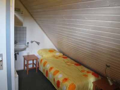 Holiday house Holiday home in Reimboldshausen with balcony - Features photo 8