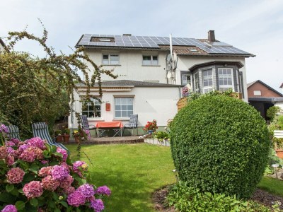 Apartment Attraktive Wohnung in Bettenfeld mit Garten - Outdoor photo 4