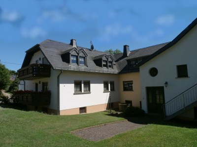 Apartment Eschfeld Sauna Apartment - Outdoor photo 4
