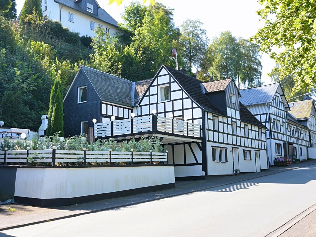 Apartment Ferienhaus in Oberkirchen nahe Skilift - Outdoor photo 4