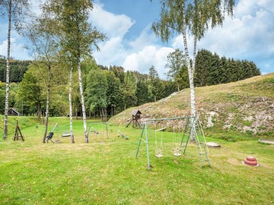 Holiday house Charmantes Ferienhaus in Skigebietsnähe - Outdoor photo 14