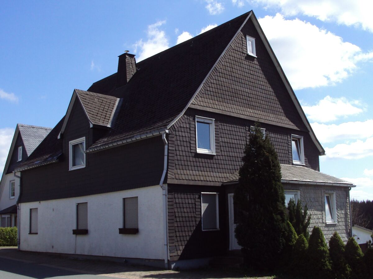 Holiday house Ferienhaus in Winterberg- Atlastenberg - Outdoor photo 3