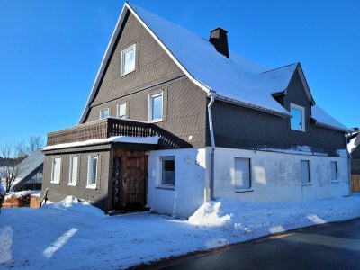 Holiday house Ferienhaus in Winterberg- Atlastenberg - Outdoor photo 2