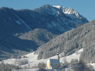 Holiday house Rustikales Haus in Tittmoning - Environment photo 19