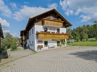 Farmhouse Bauernhof in Spandlberg am Hohen Bogen - Outdoor photo 4