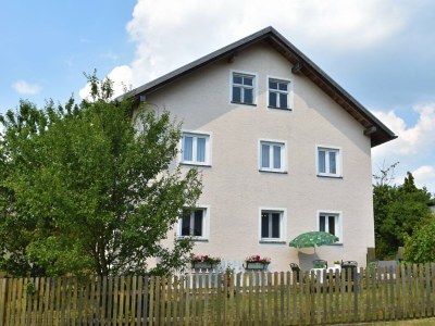 Holiday house Ferienhaus mit Garten in Waldnähe - Outdoor photo 2