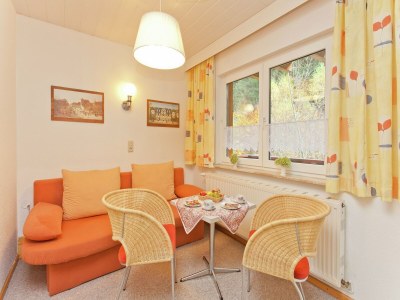 Apartment Spacious Stay Near Trails - Features photo 13
