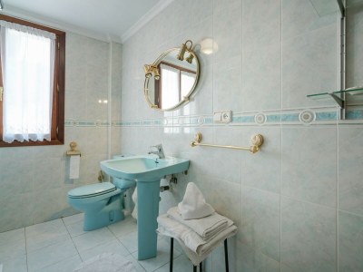 Cottage Mansion in Salinillas with Private Pool - Features photo 25