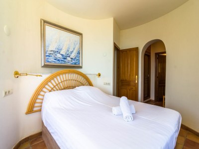 Villa Villa with Sea Breeze Charm - Features photo 13