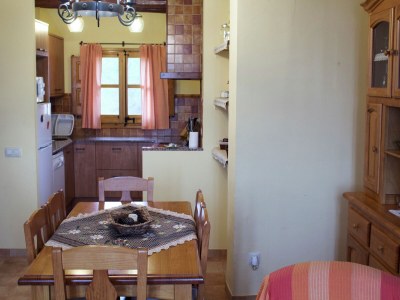 Holiday house Hütte in Maians mit Pool und Garten - Features photo 11