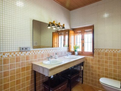 Cottage Belvilla by OYO La Masia de Cal Badia - Features photo 13
