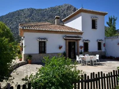 Villa Mountain Hideaway w/ Pool in Fuente Camacho - Villa