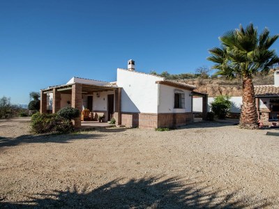 Holiday house Spacious Cottage with Pool - Outdoor photo 3