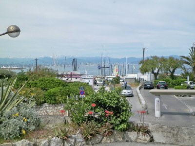 Apartment Modernes Appartement in Antibes mit eigener Terrasse - Outdoor photo 2