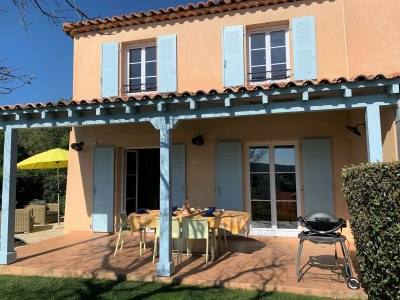 Holiday house Familienfreundliche Villa mit Pool - Outdoor photo 13