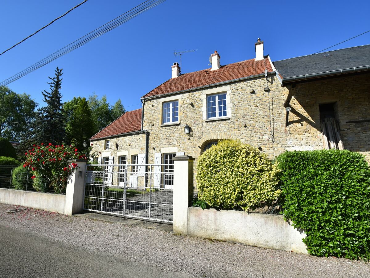 Holiday house Holiday Home Vault-de-Lugny near Forest