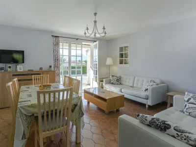 Villa Charmante Villa in Castellane - Features photo 10