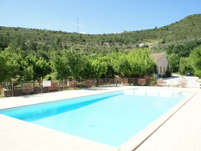 Holiday house Holiday Home in Les Assions near Bois de Païolive - Outdoor photo 3