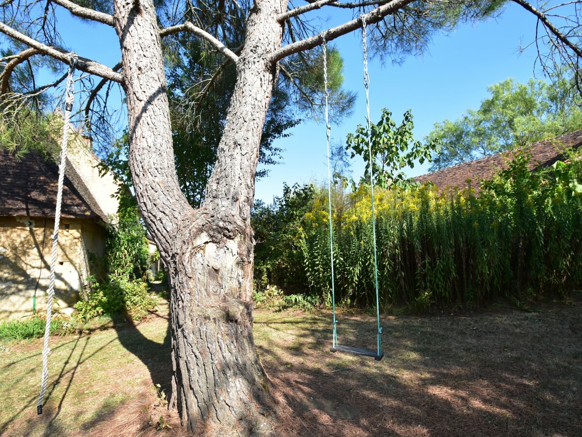 Holiday house Peaceful Villa in Saint-Jory - Outdoor photo 5