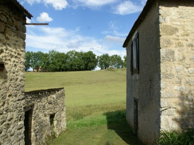 Holiday house Malerisches Haus in Berbiguières - Outdoor photo 6