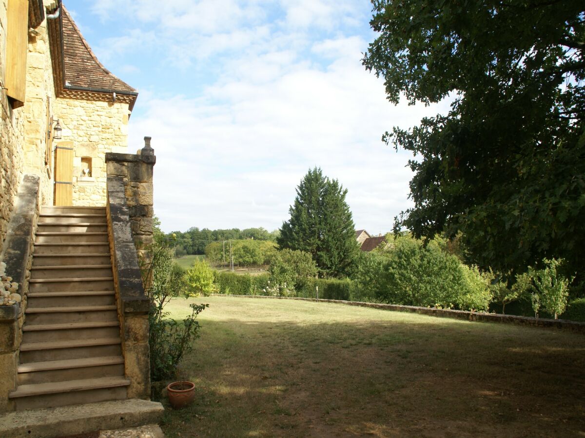 Holiday house Luxurious Holiday Home in Domme with Swimming Pool - Outdoor photo 4