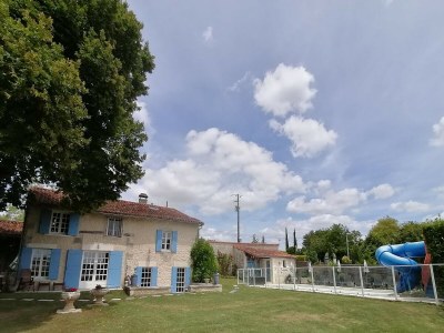 Holiday house Holiday Home in Lusignac with Private Pool - Outdoor photo 2