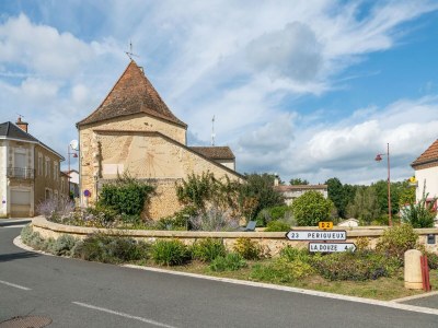 Holiday house Tranquil Escape in Cendrieux - Environment photo 24