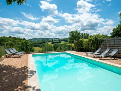 Holiday house Beautiful holiday home with pool in Teillots - Outdoor photo 12