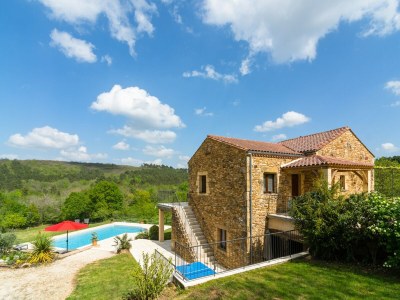 Holiday house Mazeyrolles Waldflucht in Bergerac Region - Holiday house