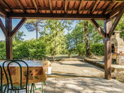 Holiday house Holiday home with swimming pool - Outdoor photo 11