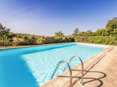 Holiday house Holiday home with swimming pool - Outdoor photo 12