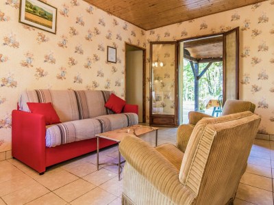 Holiday house Holiday home with swimming pool - Features photo 20